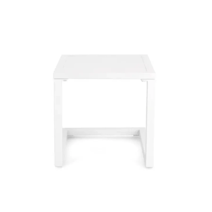 Vrtna mizica HILDE 40X40 LD30 bela je narejena iz aluminija in je prašno barvana (poliester). Material: - Aluminij Barva: - Bela Dimenzije: širina: 40cm