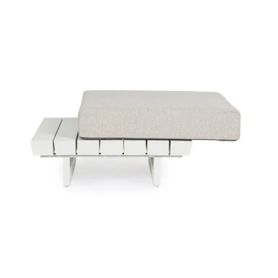 Vrtna mizica INFINITY WG20 bela je narejena iz prašno prevajanega (poliester) aluminija. Material: - Poliester - Aluminij Barve: - Bela Dimenzije: širina:
