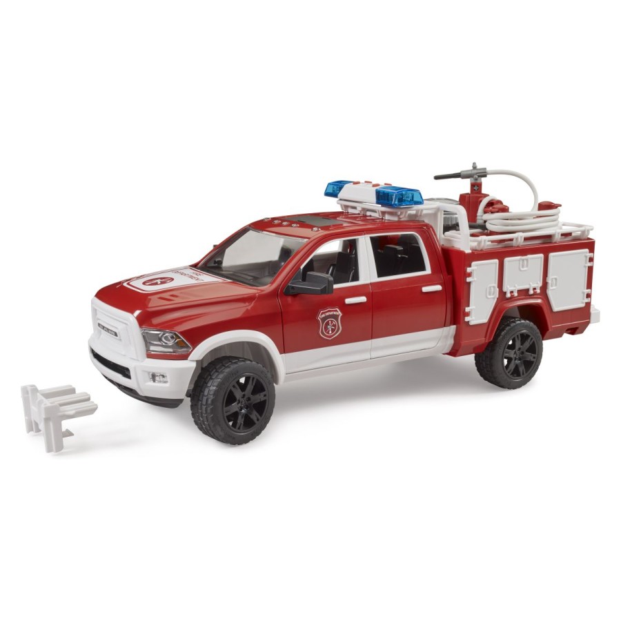 Bruder gasilsko vozilo RAM 2500Znamka RAM je visko cenjena in ta pick-up model se uporablja kot osnova za veliko število gospodarskih vozil.Gasilsko vozilo RAM je najnovejši dodatek v ponudbi vozil za nujno pomoč.Zaradi vzmetnih osi in podaljška volana je to gasilsko vozilo idealno za terensko uporabo.Z novo razvitim sistemom rezervoarjev
