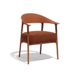 Vondom Africa oblazinjen naslanjač je plod ustvarjalnosti priznanega oblikovalca Eugenija Quitlleta. Preprostost, eleganca in brezčasnost so ključni elementi njegovega oblikovanja, kar se odraža v mehkih, zaobljenih linijah, ki se neopazno pretakajo iz naslonjala v sedežni del.