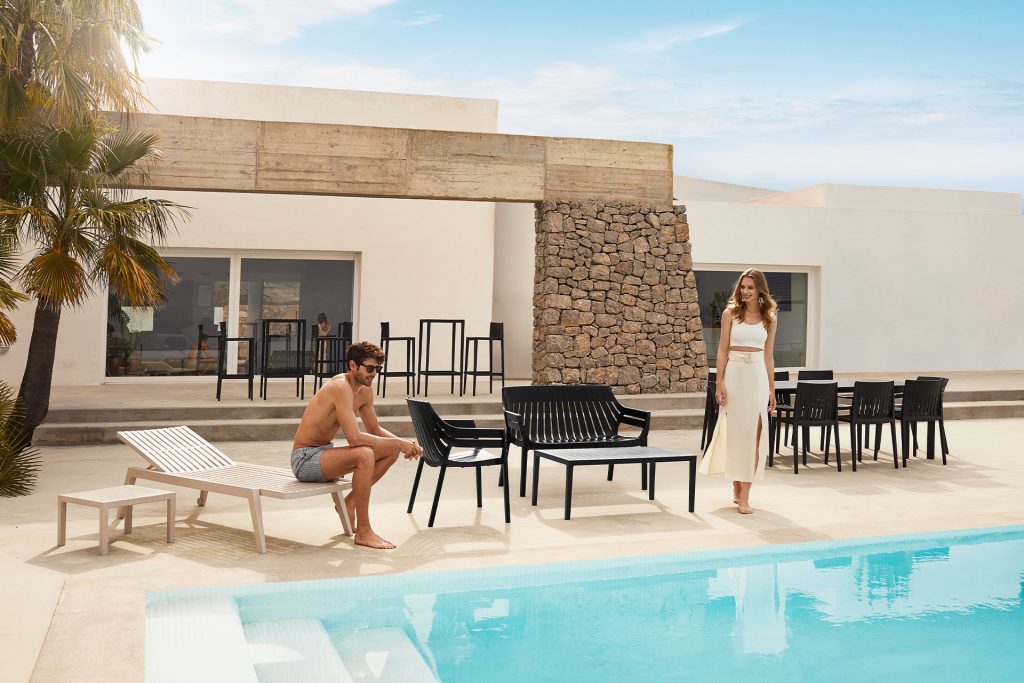 Ležalniki za hotele vile in wellness centre Vrtni ležalnik za bazene