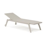 Če iščete trajno kakovost, moderno obliko in vrhunsko udobje, je vrtni ležalnik Vondom Spritz odlična izbira za vas.