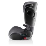 kjer se lahko pomiri in počuti kot doma. KIDFIX PRO M iz nagrajene linije KIDFIX je zasnovan prav za to. Avtosedež z visokim naslonom