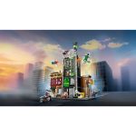 Milesu Moralesu in prijateljem v akcijskem spopadu z Green Goblinom