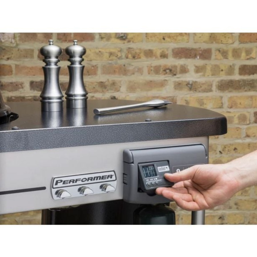ŽAR NA OGLJE WEBER PERFORMER DELUXE GBS ČRN - slika 7