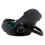 če se avtosedež uporablja v več avtomobilih in ni povsod Isofix sidrišč.iSense – inteligentna osvetlitvena tehnologijaInteligentna osvetlitvena tehnologija pomeni praktične namestitvene in varnostne lučke