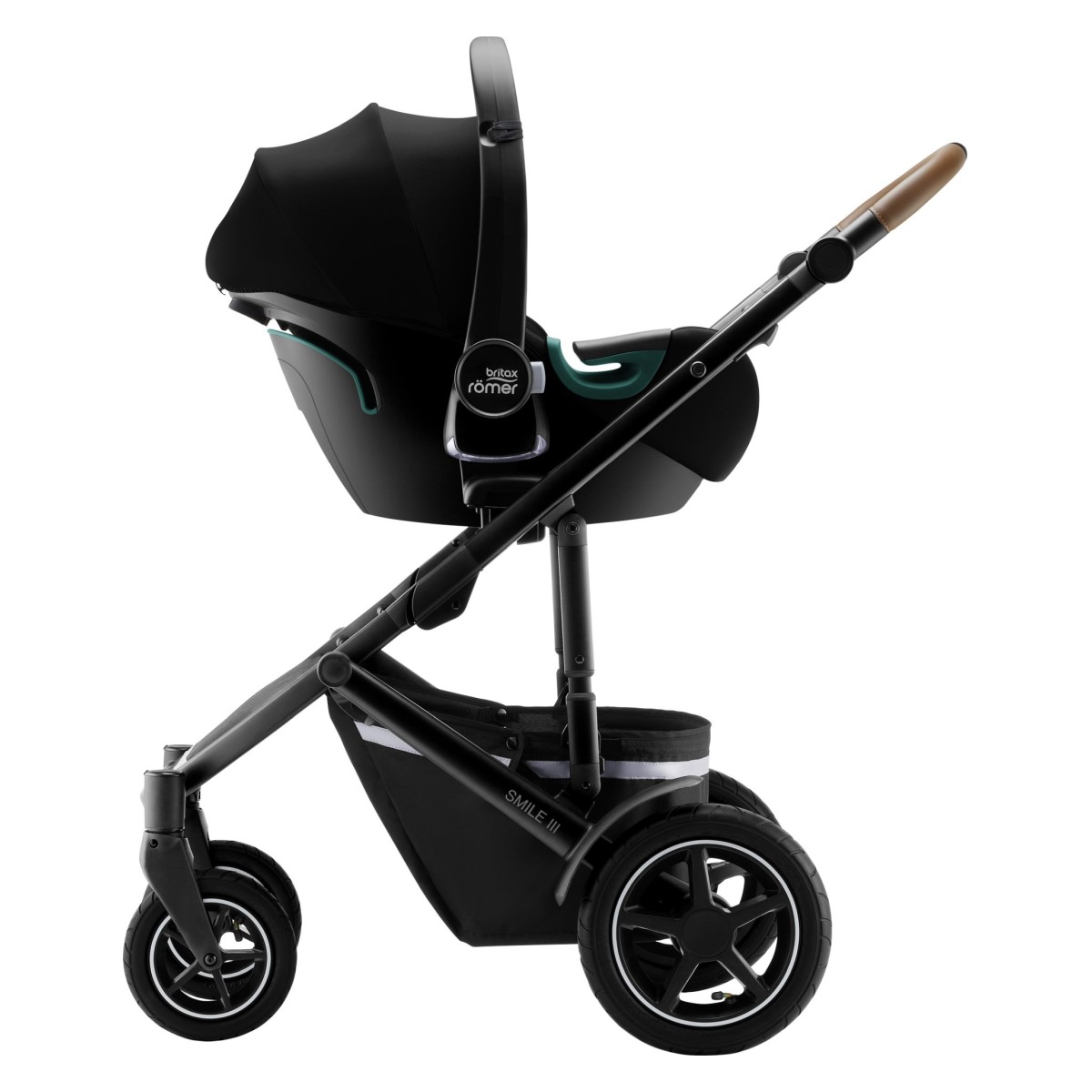 baby-safe-isense-space-black-britax-romer-avtosedez-i-size-do-105-cm-visine-40-87-cm-5 namestitev s pomočjo baze Flex iSense (za doplačilo) ali z avtomobilskimi varnostnimi pasovi