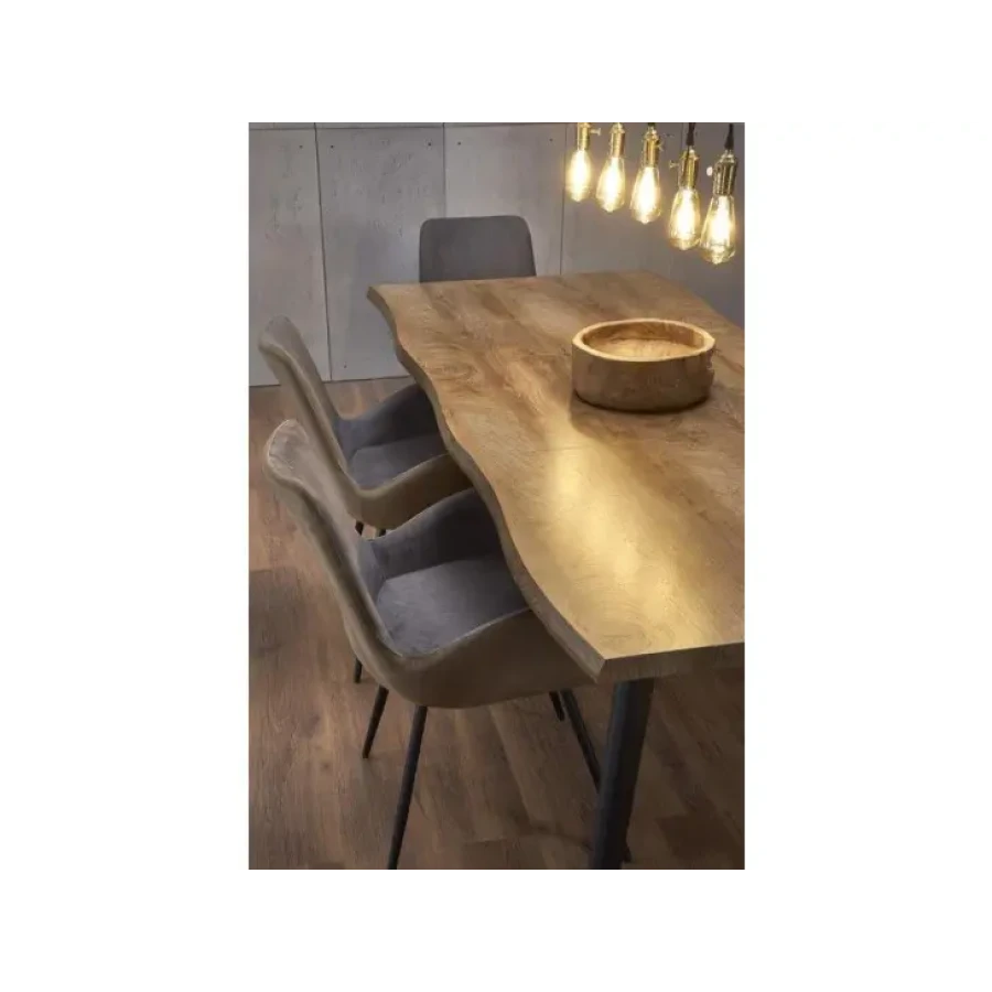 Raztegljiva jedilna miza PIKA 120/180, bo prinesla svežino in eleganco v vaš prostor. Narejena je iz kakovostnega MDF- ja in kovine. Miza je v barvi