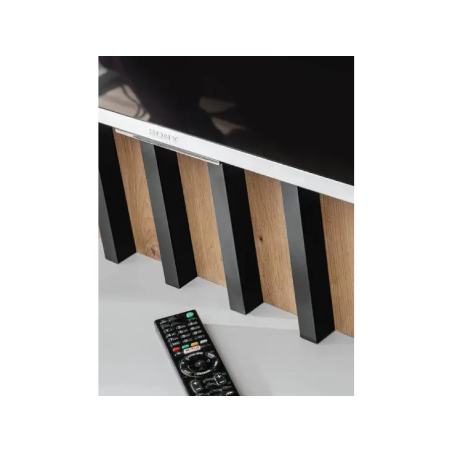 TV regal HOLI je regal mimo katerega noben ljubitelj minimalističnega stila ne bo šel ravnodušno. Je kombinacija preproste in vizualno privlačne oblike s