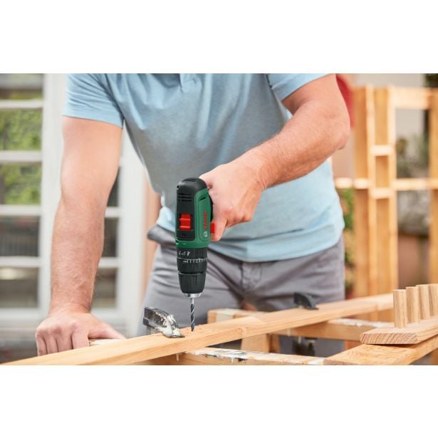 akumul-udarni-vrtalnik-bosch-diy-easyimpact-1200-3263300-4 AKUMUL. UDARNI VRTALNIK BOSCH DIY EASYIMPACT 1200 - slika 5