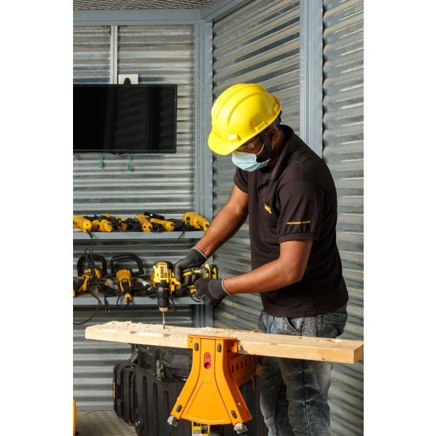 akumul-udarni-vrtalnik-dewalt-dcd776d2t-3399971-1 AKUMUL. UDARNI VRTALNIK DEWALT DCD776D2T - slika 5