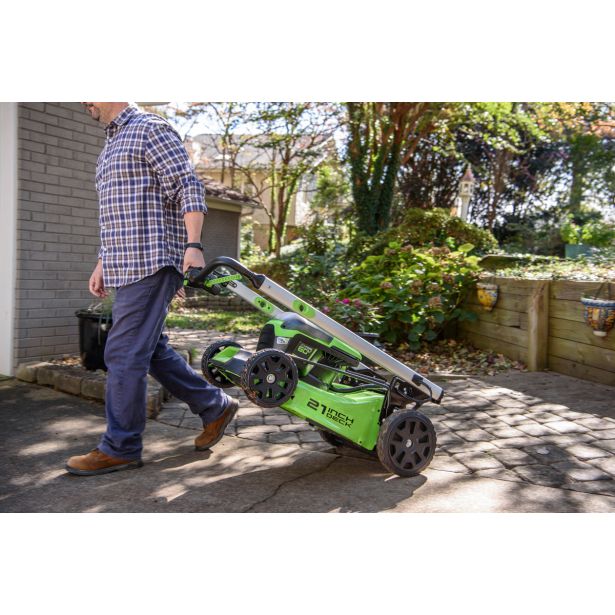 akumulatorska-kosilnica-greenworks-60v-51-cm-samohodna-z-4ah-baterijo-in-polnil-3163282-4 AKUMULATORSKA KOSILNICA GREENWORKS 60V 51 CM SAMOHODNA Z 4AH BATERIJO IN POLNIL. - slika 10