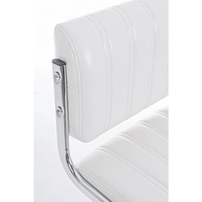 Barski stol BARCLAY bel . Barski stol BARCLAY bel ima strukturo iz jekla, sedalni del je narejen iz pene ki je oblečena v umeno usnje. Material: - Pena -