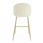 Barski stol CARRY bela . Barski stol CARRY je narejen iz kovinskih nog- kromirane v zlati barvi, obloga je iz poliuretanske pene. Prevleka je iz žameta (100%