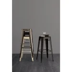 Barski stol MINNESOTA H76 črna . Barski stol MINNESOTA H76 črna je narejen iz kovine. Material: - Kovina Barva: - Črna Dimenzije: širina: 42.5cm globina: