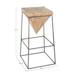 Barski stol PRISMY H70 . Barski stol PRISMY, je popolen in eleganten kos pohištva. Narejena je iz kovinskega ogrodja, mizna plošča je narejena iz