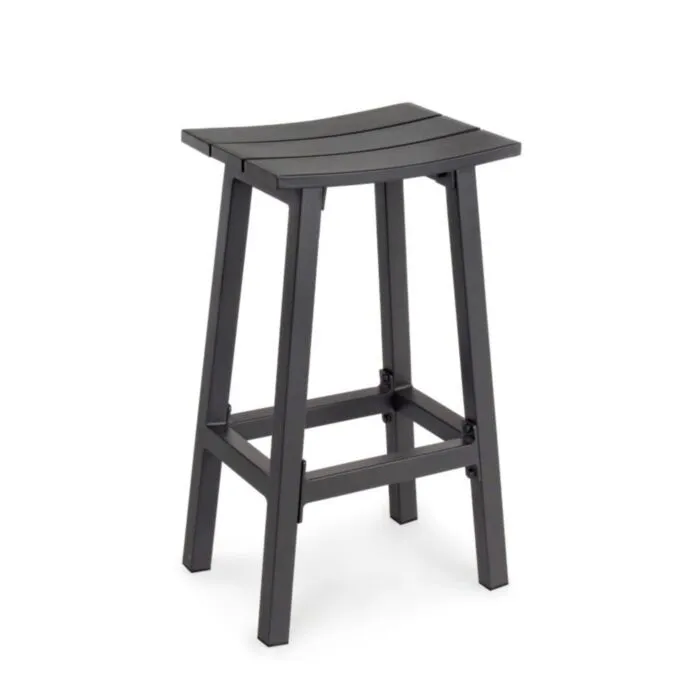 Barski stol SKIPPER - črna . Barski stol SKIPPER - črna, je eleganten kos pohištva. Narejen je iz aluminija. Je zelo priročen in udoben za sedenje. S svojo