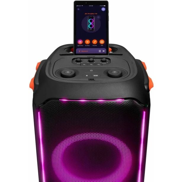 bluetooth-karaoke-jbl-zvocnik-partybox-710-crn-3330973-4 BLUETOOTH KARAOKE JBL ZVOČNIK PARTYBOX 710 ČRN - slika 13