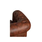 Dvosed LORENA 2 rjava . Osvežite svojo dnevno sobo z vzmetenim trosedom LORENA, ki je udoben in kvaliteten. Oblazinjen je v umetnem usnju. Lesene nogice pa mu