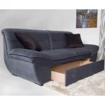 Dvosed TINA je modernih linij in je narejen iz mikro tkanine. Moderne linije vas bodo prepričale. Dvosed vsebuje predal za shranjevanje različnih stvari, kot