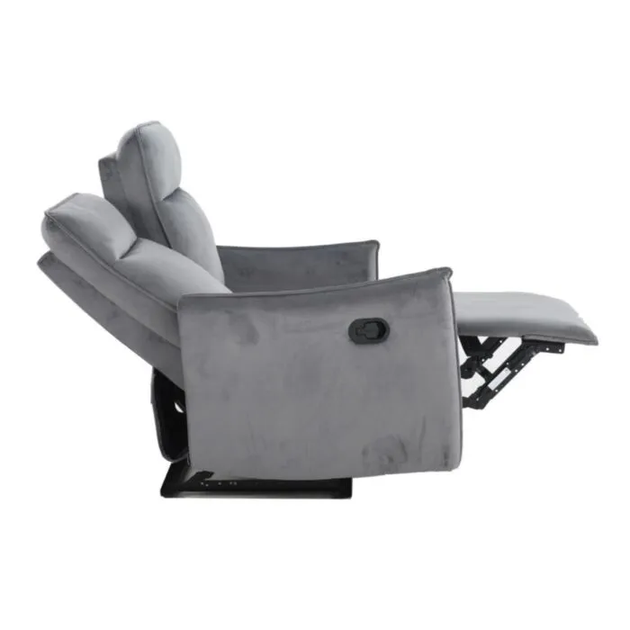 Dvosed TRAVIS 2 - siva Dvosed TRAVIS 2 - siva . Dvosed TRAVIS 2 - siva, je eleganten kos pohištva, ki popestri vaš prostor. Zaradi svojega videza, da prostoru poseben čar,