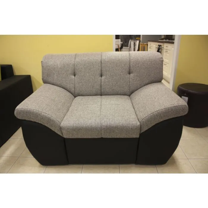 Enosed COLORADO . Enosed COLORADO je enosed, kateri je narejen iz vrhunskega umetnega usnja in blaga. Na voljo je v dveh barvah. Enosed je vzmeten. Dimenzije :