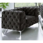 Fotelj ČARLI . Prepustite se počitku na vzmetenem fotelju ČARLI, ki je udoben in kvaliteten. Oblazinjen v blagu in v modernih barvah bo odlčina popestritev