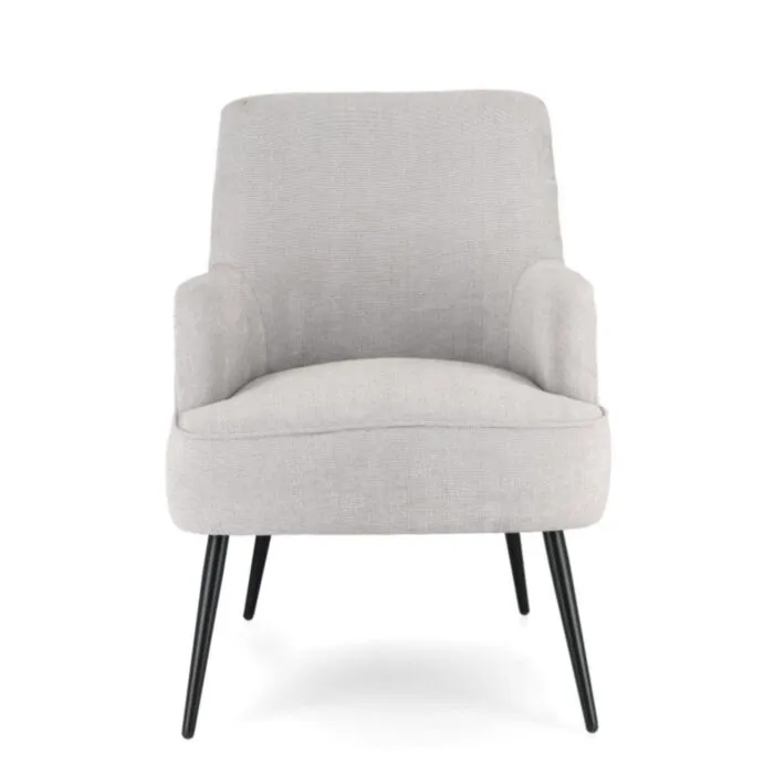 Fotelj ERNESTINE - svetlo siva Fotelj ERNESTINE - svetlo siva . Fotelj ERNESTINE - svetlo siva, je eleganten kos pohištva, ki je primeren za vsak prostor. Okvir je narejen iz borovega lesa