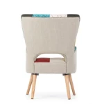 Fotelj GALATEA . Fotelj GALATEA ima strukturno iz borovega lesa. Je mehek in prijeten za sedenje in počitek. Prilega se v vsak prostor ne glede na to ali je