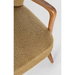 Fotelj MORITZ . Fotelj MORITZ je narejen iz lesa ter prevleko iz poliestra ki daja učinek volne. Na dotik je prijeten in mehek. Poda se v vsak prostor neglede