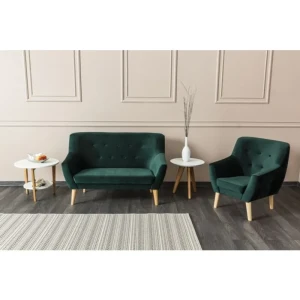 Fotelj OSLO . Fotelj OSLO vas bo prepričal s svojo udobnostjo in kvaliteto. Narejen je po skandinavskem navdihu. Ima lesene nogice, ki zagotavljajo dodatno