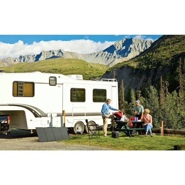 fotonapetostni-modul-ecoflow-solarni-panel-110w-3433804-4 FOTONAPETOSTNI MODUL ECOFLOW SOLARNI PANEL 110W - slika 10