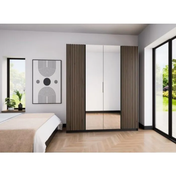 Garderobna omara EVITA 3 Garderobna omara EVITA 3 . Garderobna omara EVITA 3 200 cm ima moderen dizajn. Narejena je iz laminirane plošče debeline 16 mm. Stranice so v črni barvi,