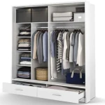 Garderobna omara KREŠO 5 . Garderobna omara KREŠO 5 je omara s dvemi drsnimi vrati, dvema predaloma in vgrajeno osvetlitvijo. Ima visoko ogledalo katero je