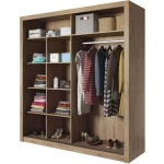 Garderobna omara KREŠO 7 . Garderobna omara KREŠO 7 je omara z dvemi drsnimi vrati in ogledali na sprednjih straneh.V notranjosti ima dolgo držalo za