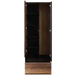 Garderobna omara NAT . Garderobna omara NAT je elegantna dvovratna omara v moderni eleganci. Pohištvo sloni na lahkih, zelo vitkih nogah. Kombinacija črnega