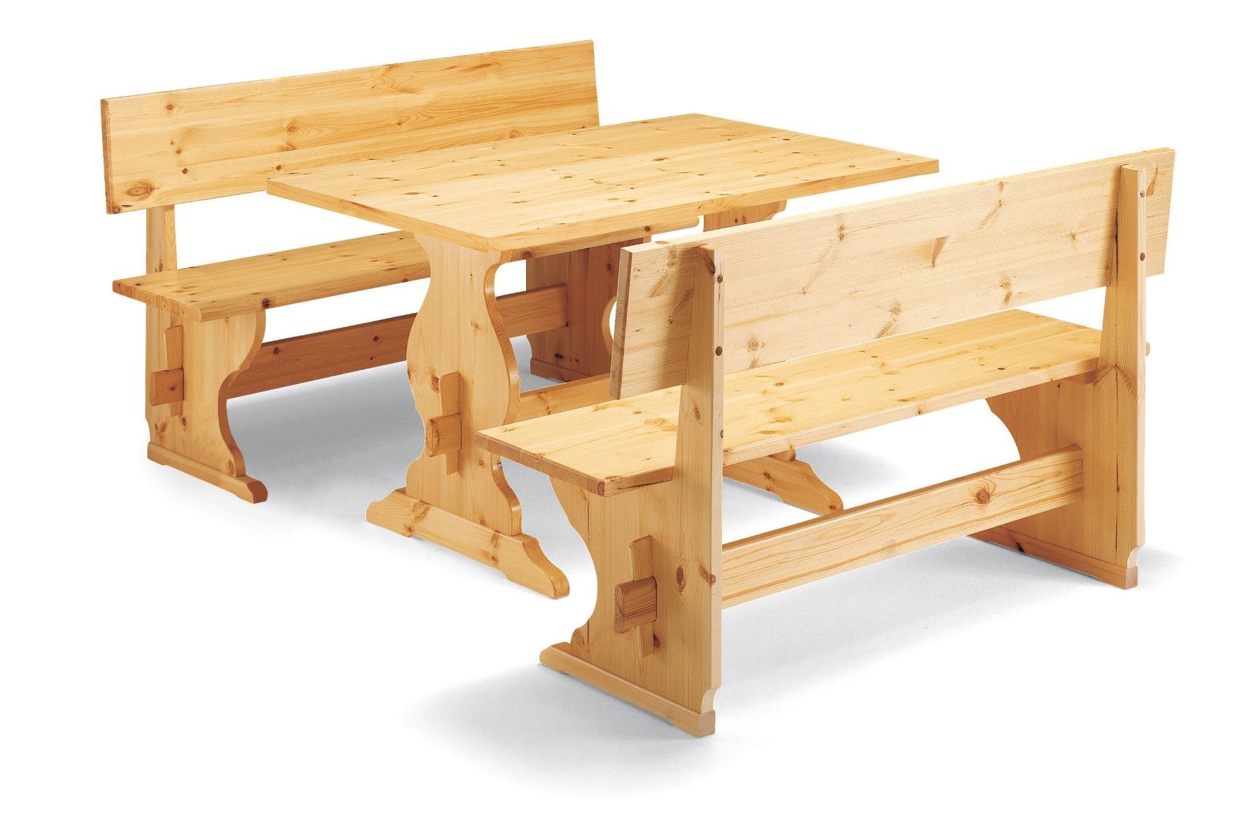 Jedilna garnitura OLGA je narejena iz masivnega smrekovega lesa. Sestavljena je iz jedilne mize in dveh klopi. Dobavljiva je v več barvah lesa. Primerena