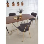 Jedilna miza DUPLO . Jedilna miza DUPLO je preprosta in elegantna miza, ki združuje ljubezen do topline lesa in moč kovine. Narejena je iz kvalitetnih