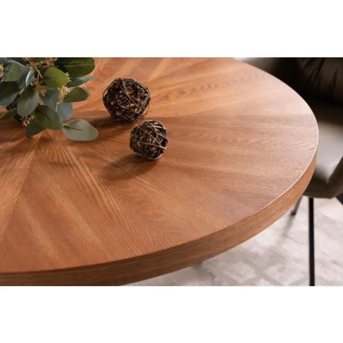 Jedilna miza IRENEJA Jedilna miza IRENEJA . Jedilna miza IRENEJA, je popoln kos pohištva. Mizna plošča je narejena iz naravnega furnirja v oreh barvi, ogrodje pa iz kovine v