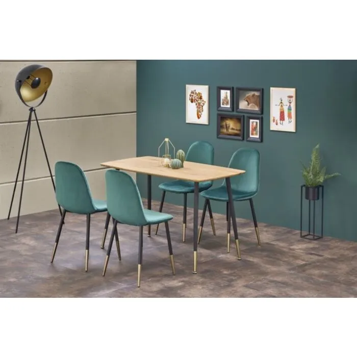 Jedilna miza METROPOLIS Jedilna miza METROPOLIS . METROPOLIS je klasična kakovostna miza, narejena iz kvalitetnih materialov. Dimenzije: - D: 120 x G: 70 x V: 76 cm Material: - MDF