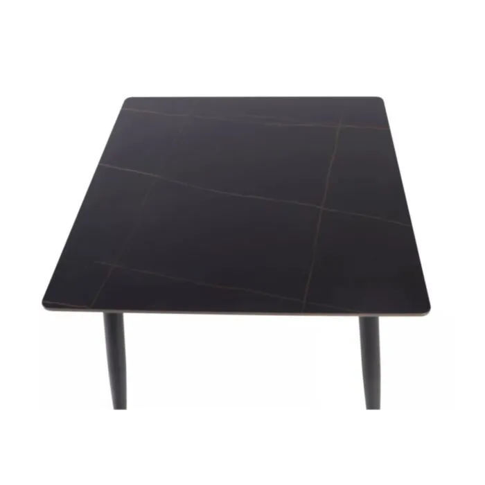 Jedilna miza RIONA 2 Jedilna miza RIONA 2 . Jedilna miza RIONA 2 je elegantna in priročna jedilna miza, ki se prilega v vsak prostor. Mizna plošča je narejena iz kakovostne