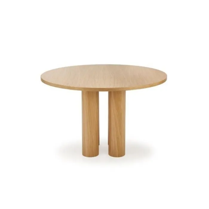 Jedilna miza VILA Jedilna miza VILA . Jedilna miza VILA je okrogle oblike. S svojim naravnim videzom bo vnesla svežino in eleganco v vaš prostor. Narejena je iz kakovostnega