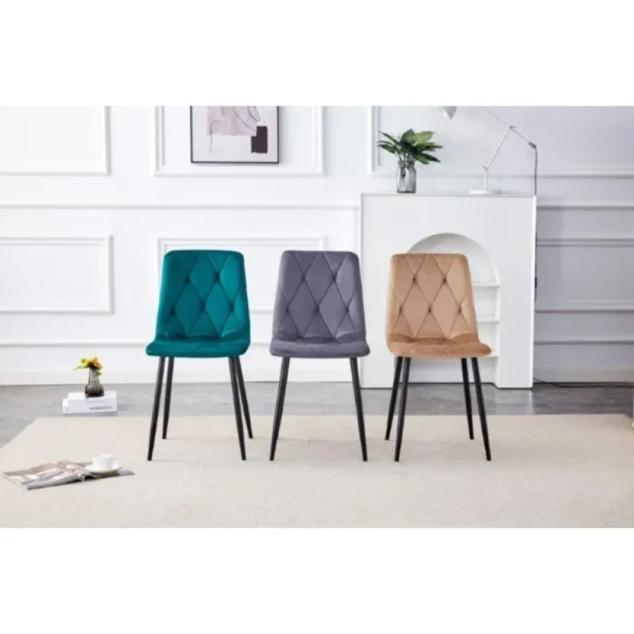 Jedilni stol MILA velvet bež . Jedilni stol MILA velvet bež je odlična rešitev za kombiniranje v minimalističen ali industrijski stil prostora.