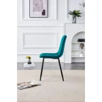 Jedilni stol MILA velvet zelena je odlična rešitev za kombiniranje v minimalističen ali industrijski stil prostora. Kombinacija sivega prešitega blaga s