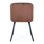 Jedilni stol QUEEN rjava ima noge iz črne kovine, sedalni del je iz poliuretanske pene, ki je oblečena v mehko žametno tkanino. Barva: - Rjava Material: -