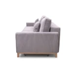 Kavč AMIS . Kavč AMIS je prijetnega izgleda, narejen je iz trpežnega blaga in ogrodja. Ima tudi možnost raztegnitve v pomožno ležišče in prostor za