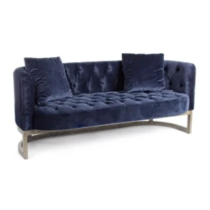 Kavč MIDWAY modra . Kavč MIDWAY modra je narejen iz poliuretanske pene, ki je oblečena v poliester ki je prijeten kot žamet. Strukturo ima iz hrastovega