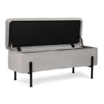 Klop IRINA je eleganten kos pohištva, ki popestri vaš prostor. Njen poseben dizajn vas bo navdušil, saj prinese vašemu prostoru eleganco in prefinjenost.