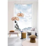 Klop PAVLINA bež . Klop PAVLINA je eleganten kos pohištva, ki popestri vaš prostor. Njen poseben dizajn vas bo navdušil, saj prinese vašemu prostoru