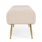 Klop SELENA je eleganten kos pohištva, ki popestri vaš prostor. Njen poseben dizajn vas bo navdušil, saj prinese vašemu prostoru eleganco in prefinjenost.